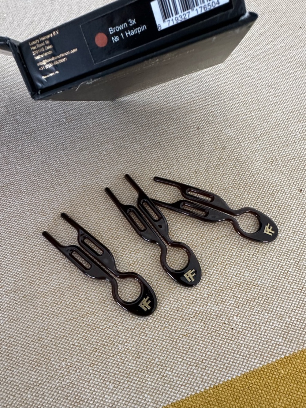 Fiona Franchimon NO. 1 HAIRPIN 3 brown Never used